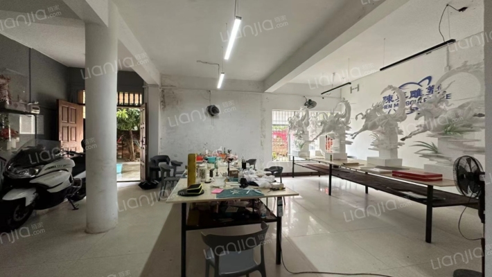 怡丰花园八合院二手房实景图