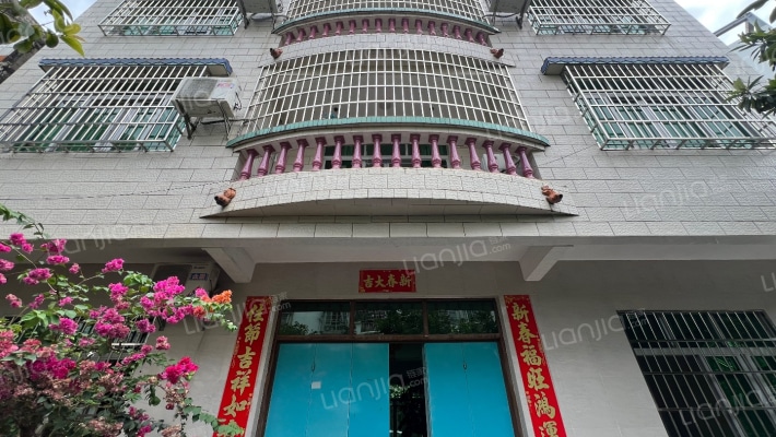 贵州路回建小区二手房实景图