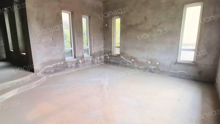 北京西南 京都颐和城264平南入户 大院子的联排别墅-客厅