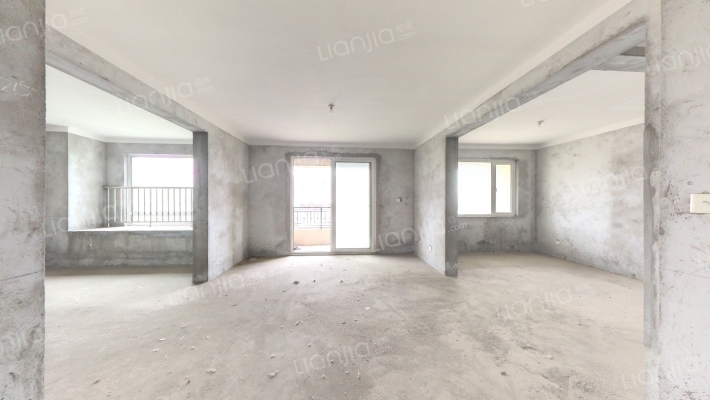 塞纳蓝湾二手房实景图