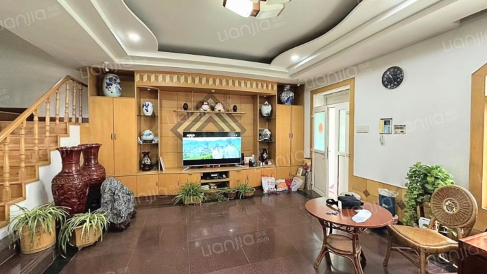 凤凰山中房园二手房实景图