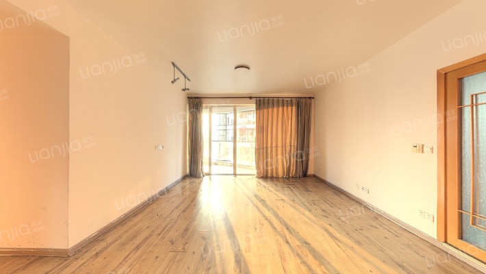 心家泊二手房实景图