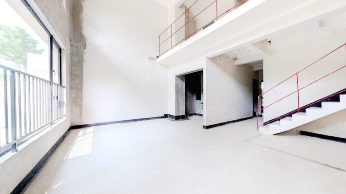 龙湖湖山原著湖酩二手房实景图