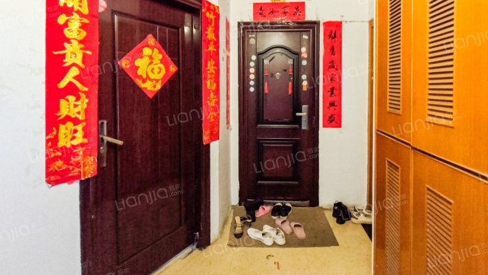 远西石鼓观鳌小区二手房实景图