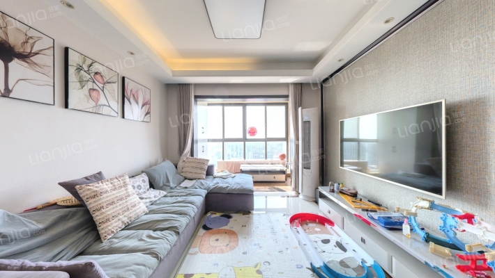 蓝光金悦城二手房实景图