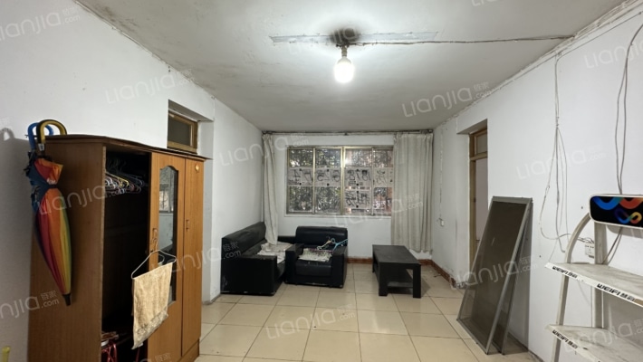 花溪大道北段42号二手房实景图