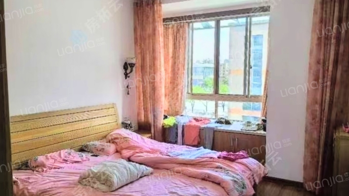 南湖花园南区二手房实景图