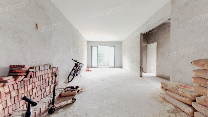 尚品蓝湾二手房实景图