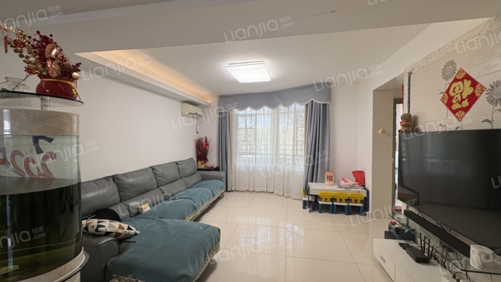 紫荆花园一期别墅二手房实景图