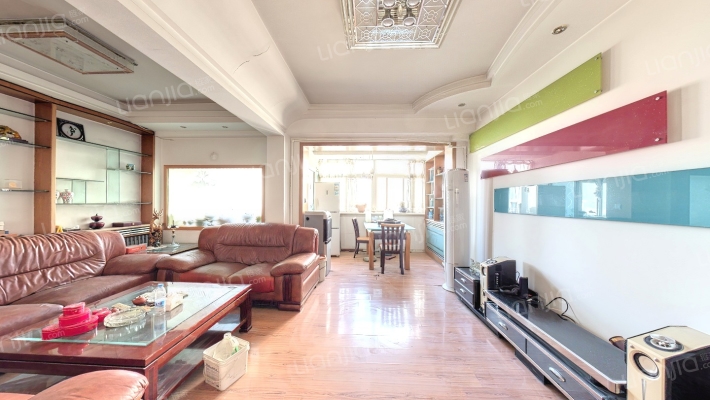 三角线送变电小区二手房实景图