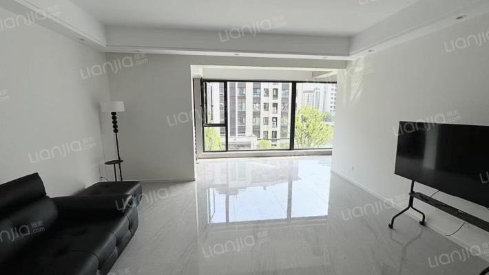 天润天鸿珑玺湾二手房实景图