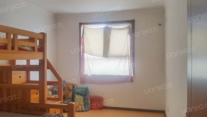 水岸花城 2室2厅 南 北-卧室B