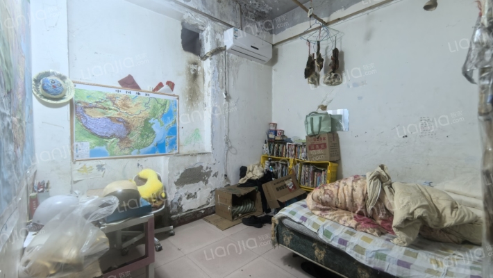 新半边街13号二手房实景图