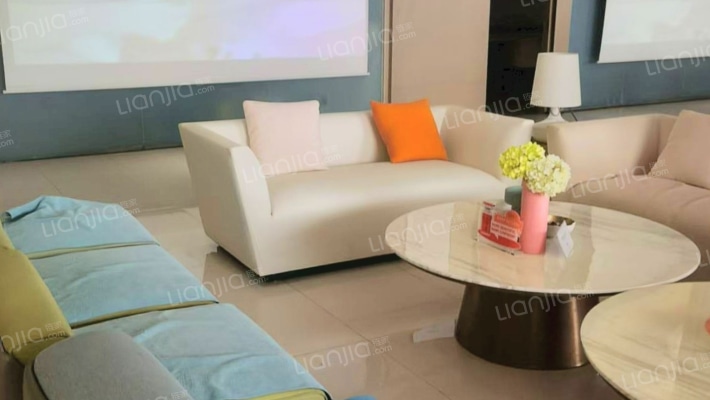 名流天地二手房实景图