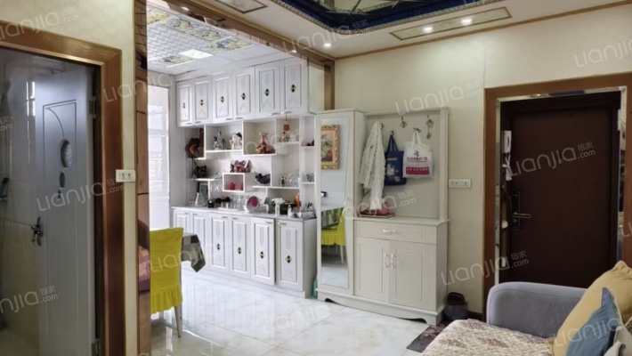 二蔬菜家属楼二手房实景图