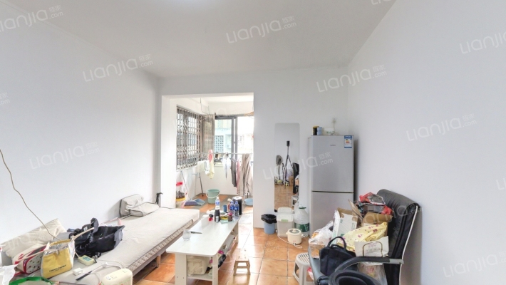 居民大院二手房实景图