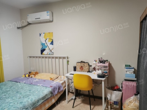 合租·新城馨苑 4居室 西卧