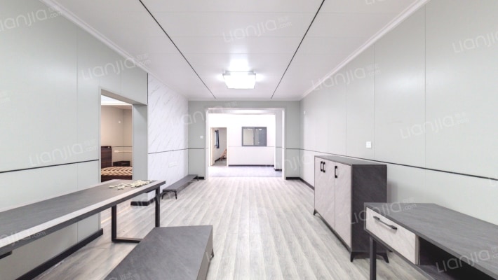 瑞士花园二手房实景图