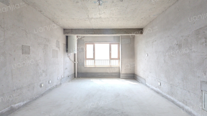 鲁商中心南区二手房实景图