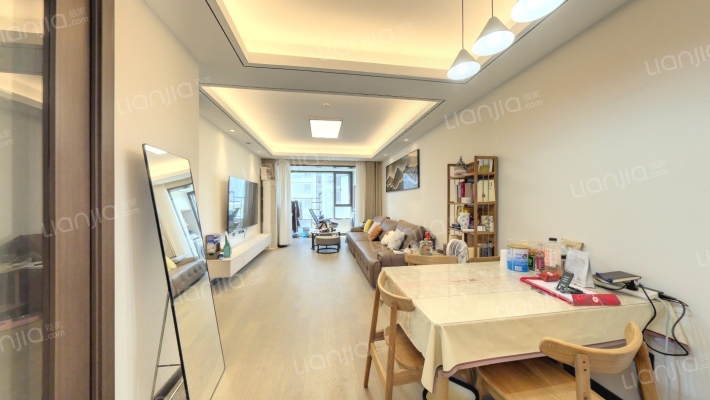 万科大都会贤悦苑二手房实景图