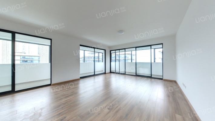 金昌烟波飞鹭二手房实景图