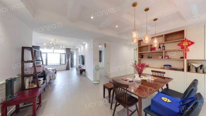 山湾水榭二手房实景图