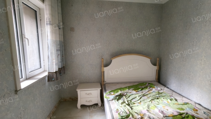 琉璃河检查站旁  三利一期 精装两居 百米楼间距-卧室B