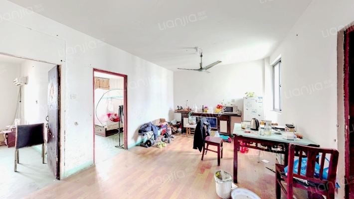 夏东苑一区二手房实景图