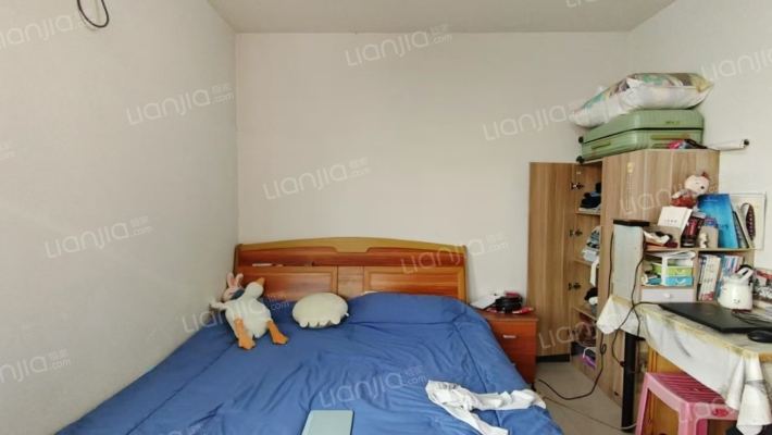 房子是中间楼层，采光好，精装修，看房方便。-卧室B