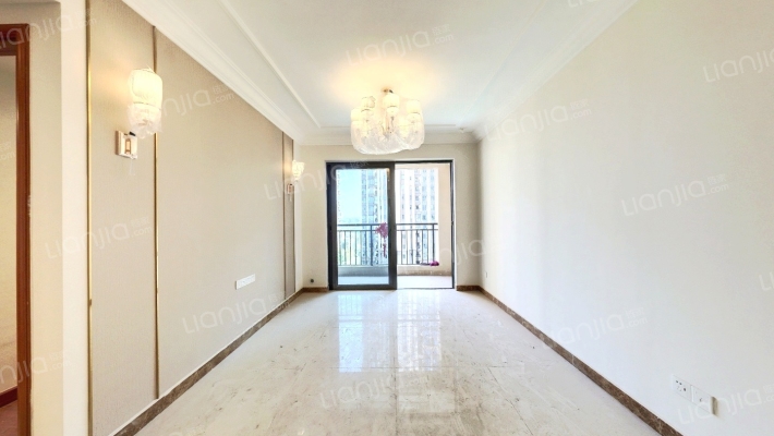 恒大健康城一期B区二手房实景图