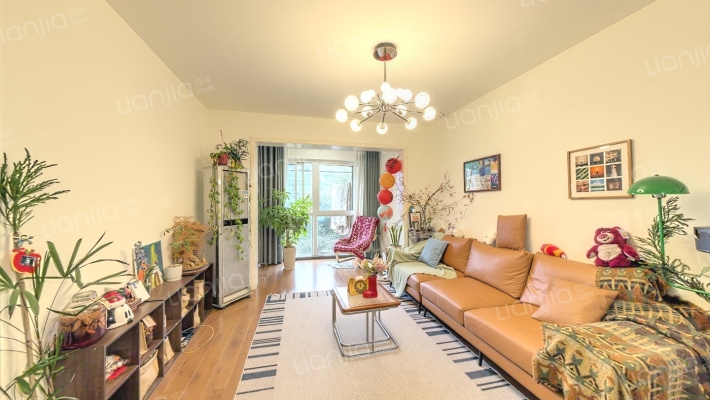 红牌楼广场二手房实景图