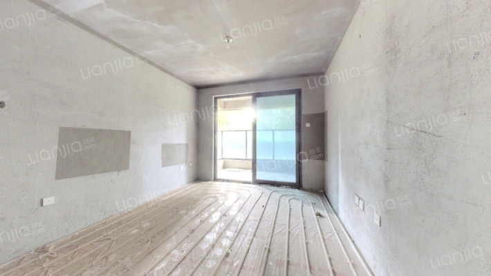 东湖天墅二手房实景图