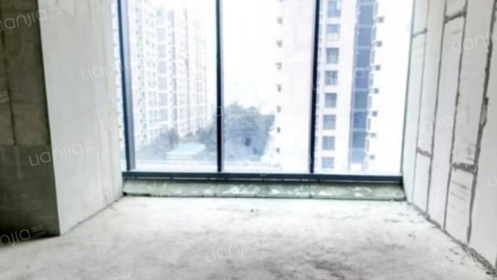 天龙财富中心二手房实景图