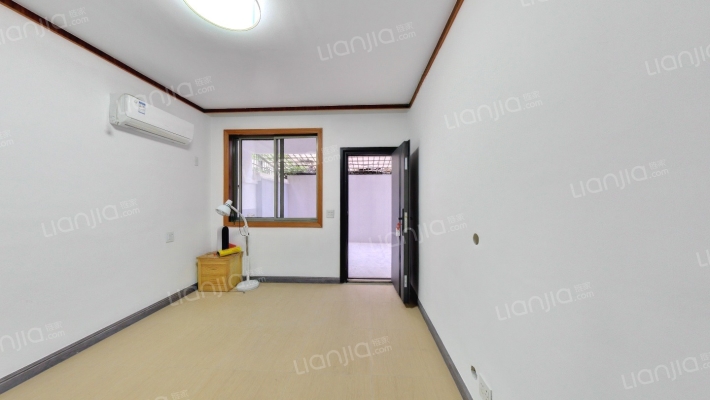 青春路二手房实景图