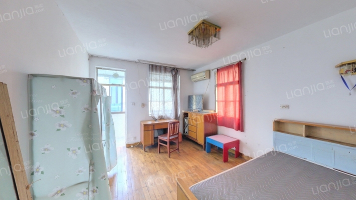 叙丰里二手房实景图