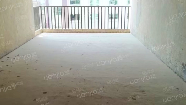 嘉豪·华盛苑二手房实景图