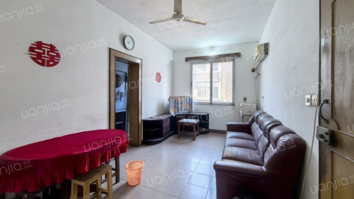 南昌市第一职业中学教工住宅二手房实景图