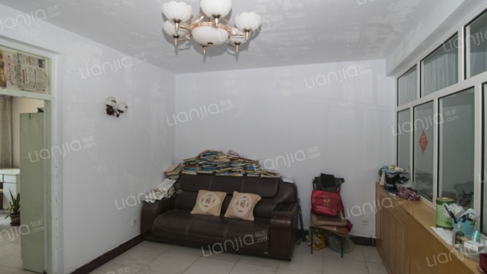 张家口学院五号公寓二手房实景图