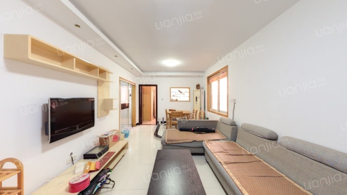 建鸿达现代空间二手房实景图