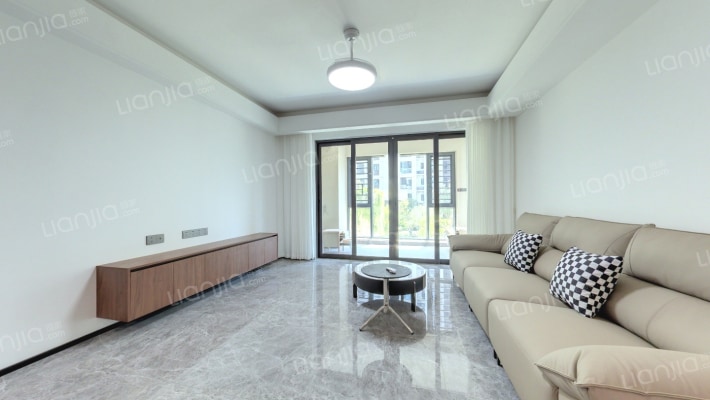 万科地铁天空之境二手房实景图