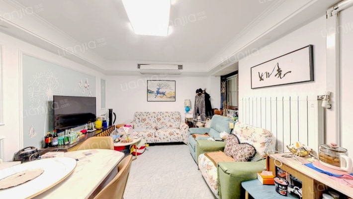 新天地荣府二手房实景图