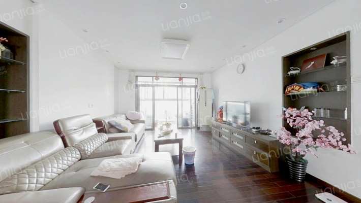 宏宇兰园二手房实景图