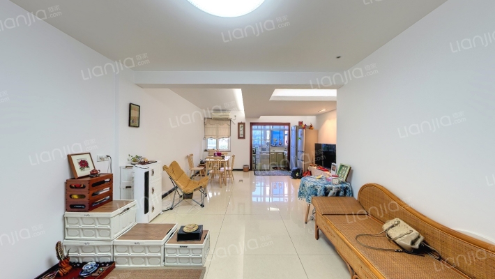 高雅花园二手房实景图