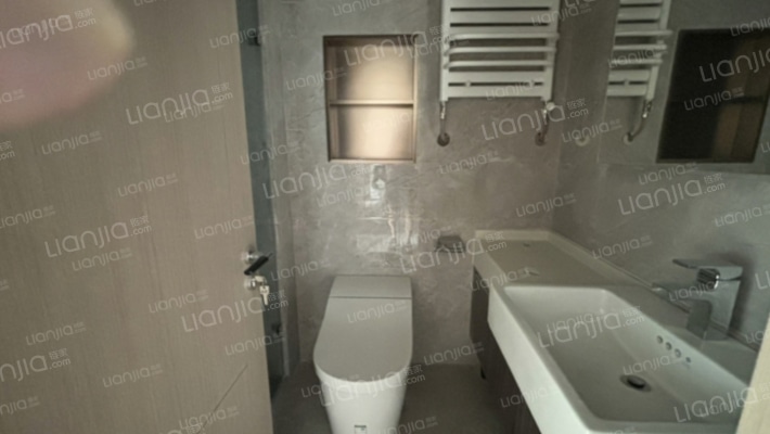 精装修，拎包入住，涿州开发区，交通出行方便-卫生间