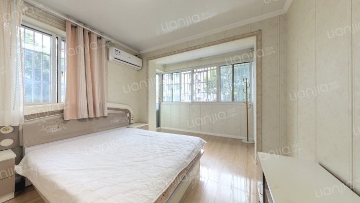 齐七小区二手房实景图