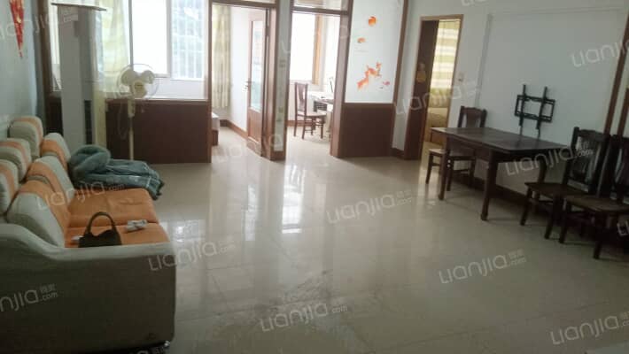 百家家纺二手房实景图