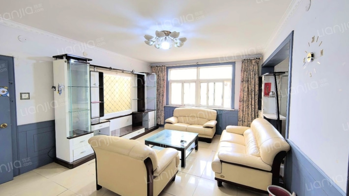 都昌路715号二手房实景图