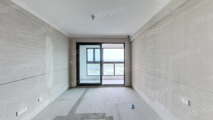 万科常春藤二手房实景图