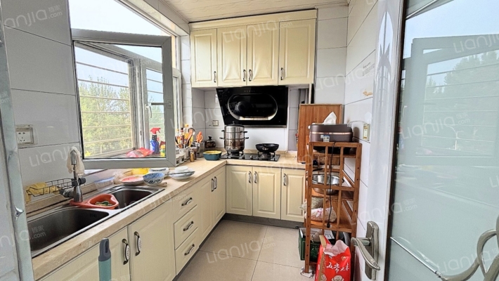 双馨家园 双塔 满五唯一 南北通透两居-厨房