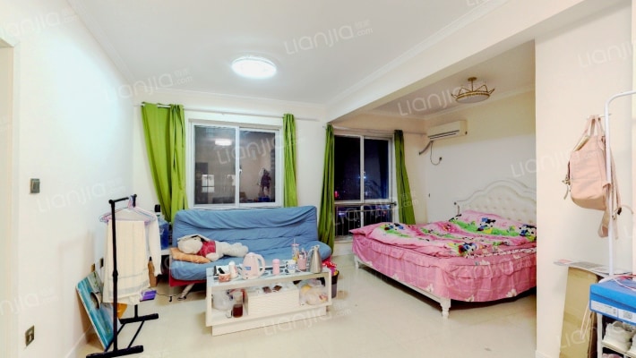 首座国际公寓二手房实景图